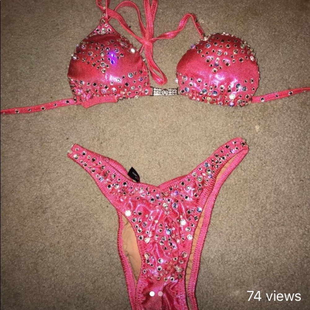 Brand new figure suit